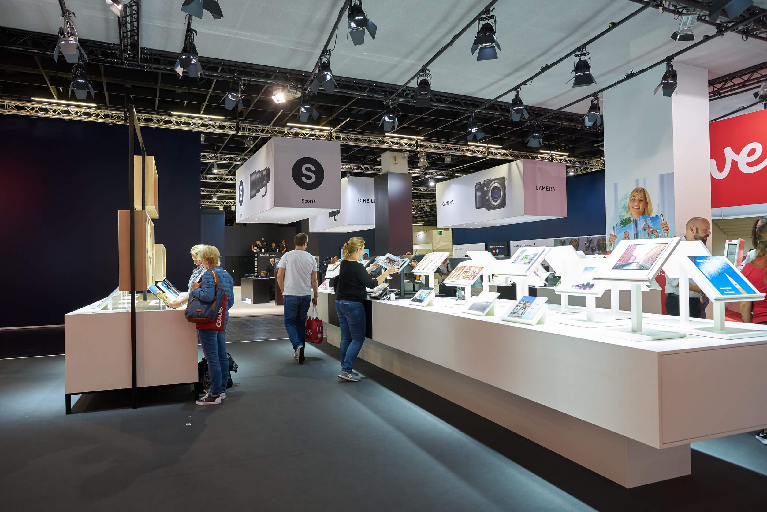 exhibition-stands-and-booths